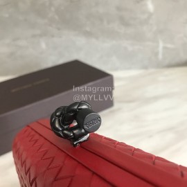 Bottega Veneta Fashionable Sheepskin Woven Hand Bag For Women Red