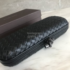 Bottega Veneta Fashionable Sheepskin Woven Hand Bag For Women Black