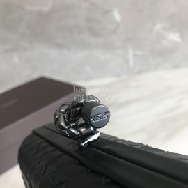 Bottega Veneta Fashionable Sheepskin Woven Hand Bag For Women Black