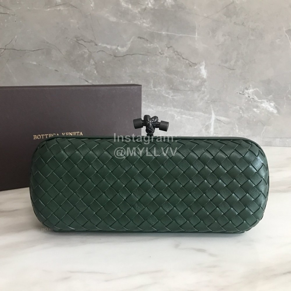 Bottega Veneta Fashionable Sheepskin Woven Hand Bag For Women Green