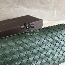 Bottega Veneta Fashionable Sheepskin Woven Hand Bag For Women Green