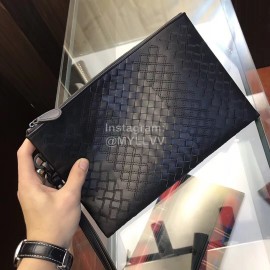 Bottega Veneta Leather Woven Handbag For Men