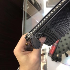 Bottega Veneta Leather Woven Handbag For Men