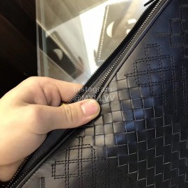 Bottega Veneta Leather Woven Handbag For Men