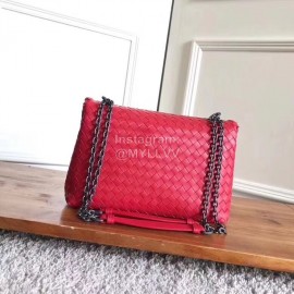 Bottega Veneta Medium Cowhide Woven Messenger Bag Red