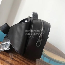 Bottega Veneta Fashion Top Leather Waist Bag Black