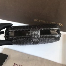 Bottega Veneta Fashion Black Leather Woven Soft Hand Bag