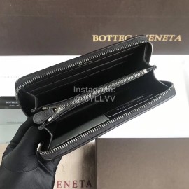 Bottega Veneta New Woven Cowhide Zipper Wallet Black