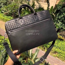 Bottega Veneta Simple Woven Cowhide Business Leisure Handbag For Men 407555