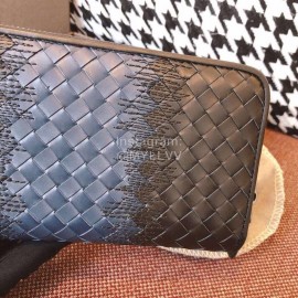 Bottega Veneta Fashion Color Matching Woven Cowhide Wallet Blue