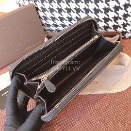 Bottega Veneta Fashion Color Matching Woven Cowhide Wallet Blue