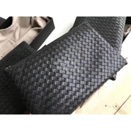 Bottega Veneta Simple Cowhide Woven Zipper Handbag For Men 301204