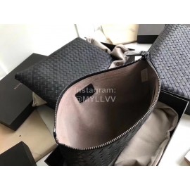 Bottega Veneta Simple Cowhide Woven Zipper Handbag For Men 301204
