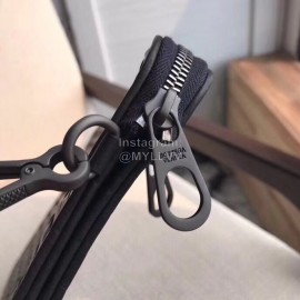 Bottega Veneta Simple Cowhide Woven Zipper Handbag For Men 493190