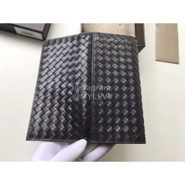 Bottega Veneta Simple Cowhide Woven Long Two Fold Wallet