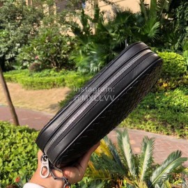 Bottega Veneta Exquisite Black Woven Leather Handbag For Men 244810