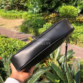 Bottega Veneta Exquisite Black Woven Leather Handbag For Men 244810