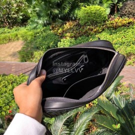 Bottega Veneta Exquisite Black Woven Leather Handbag For Men 244810