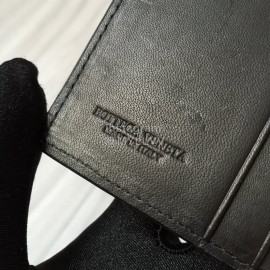 Bottega Veneta Simple Woven Cowhide Short Coin Purse Black 273169