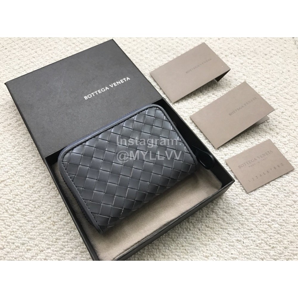 Bottega Veneta Classic Woven Cowhide Short Zipper Purse 114075