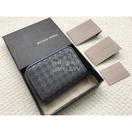 Bottega Veneta Classic Woven Cowhide Short Zipper Purse 114075