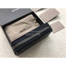 Bottega Veneta Classic Woven Cowhide Short Zipper Purse Black 114075