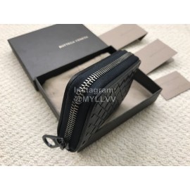 Bottega Veneta Classic Woven Cowhide Short Zipper Purse Black 114075