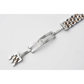 PanthèRe De Cartier 316 Refined Steel Diamond Watch