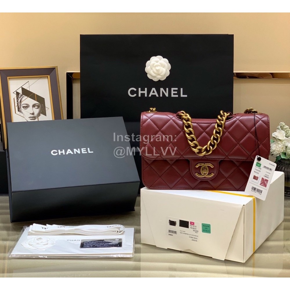 Chanel Classic And Practical Flip Chain Bag Claret 77098