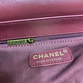 Chanel Classic And Practical Flip Chain Bag Claret 77098