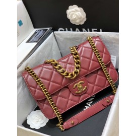 Chanel Classic And Practical Flip Chain Bag Claret 77098