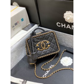 Chanel 2020 Gr Sheepskin Cosmetic Bag Black Small As1785