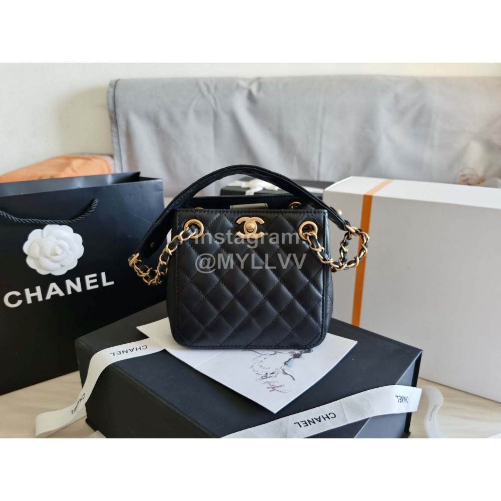 Chanel Autumn Winter Leather Shoulder Bag Black