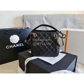 Chanel Autumn Winter Leather Shoulder Bag Black