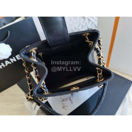 Chanel Autumn Winter Leather Shoulder Bag Black