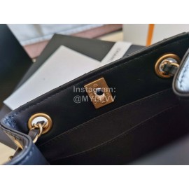 Chanel Autumn Winter Leather Shoulder Bag Black