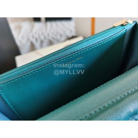 Chanel Calf Classic Flap Chain Crossbody Bag Green