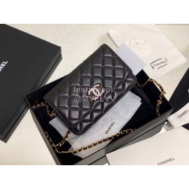 Chanel Calf Classic Flap Crossbody Chain Bag Black