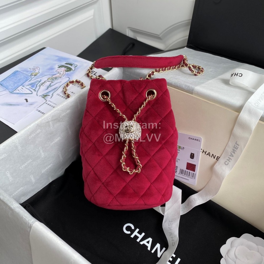 Chanel Winter New Plaid Velvet Chain Crossbody Bucket Bag Red