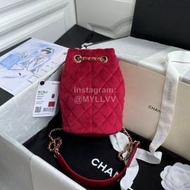 Chanel Winter New Plaid Velvet Chain Crossbody Bucket Bag Red