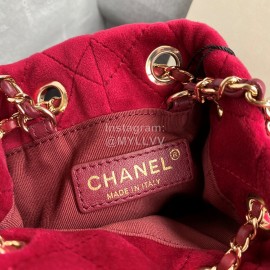 Chanel Winter New Plaid Velvet Chain Crossbody Bucket Bag Red