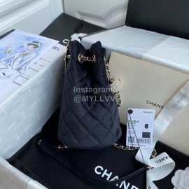 Chanel Winter New Plaid Velvet Chain Crossbody Bucket Bag Black