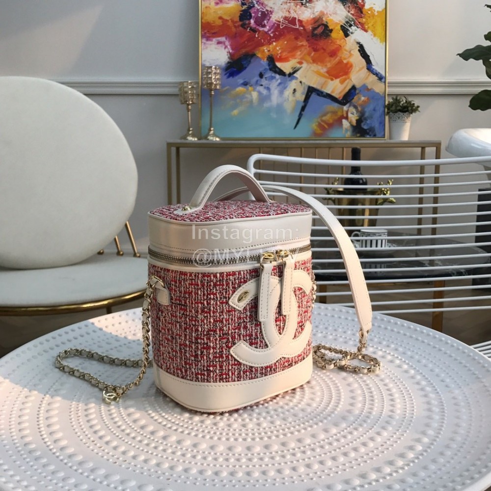 Chanel Woolen Chain Crossbody Bucket Bag Cosmetic Bag Red