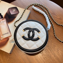 Chanel White Plaid Leather Chain Crossbody Round Bag 