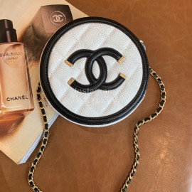 Chanel White Plaid Leather Chain Crossbody Round Bag 