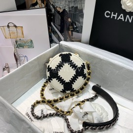 Chanel White Calf Chain Crossbody Round Bag 