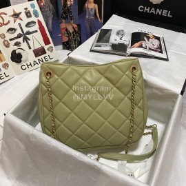 Chanel Winter Cowhide Chain Shoulder Bag For Women Green As2724