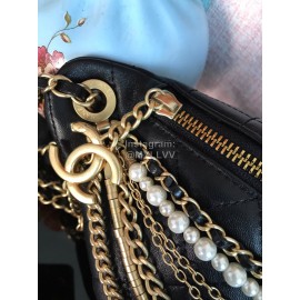 Chanel Vintage Sheepskin Pearl Chain Chest Bag S0775