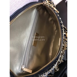 Chanel Vintage Sheepskin Pearl Chain Chest Bag S0775