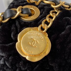 Chanel Winter Velvet Chain Crossbody Flap Bag For Women Black As2619